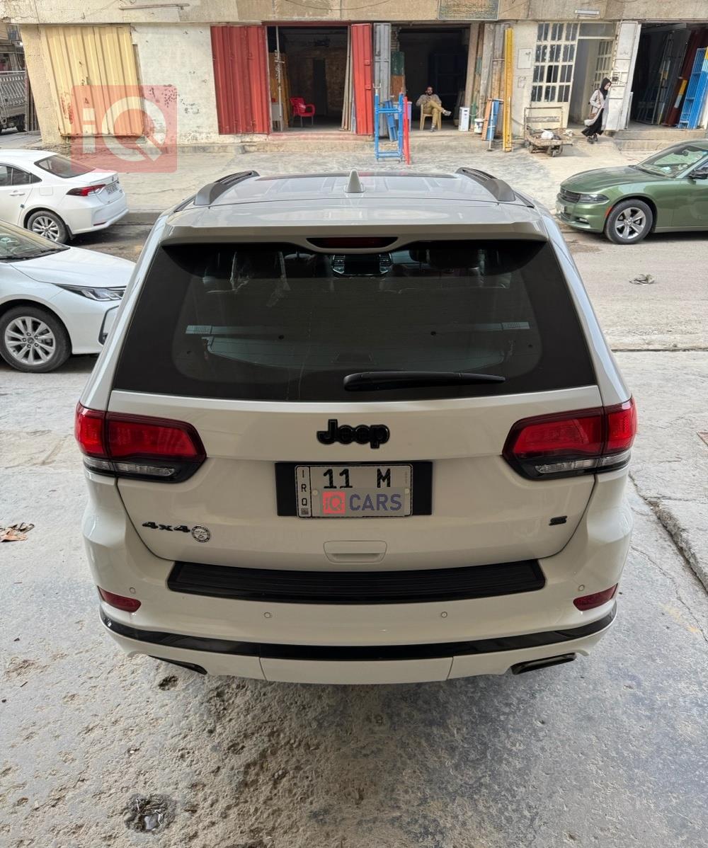 جيب جراند شيروكي